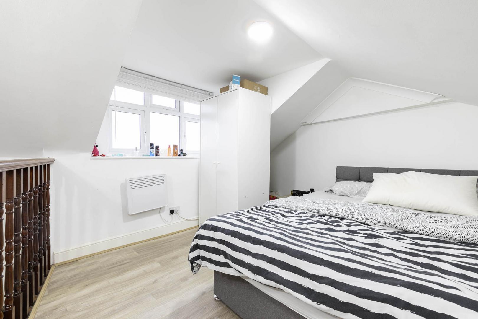 Recently Refurbished Apartment High Road, Willesden Green (£150 towards your moving cost)
